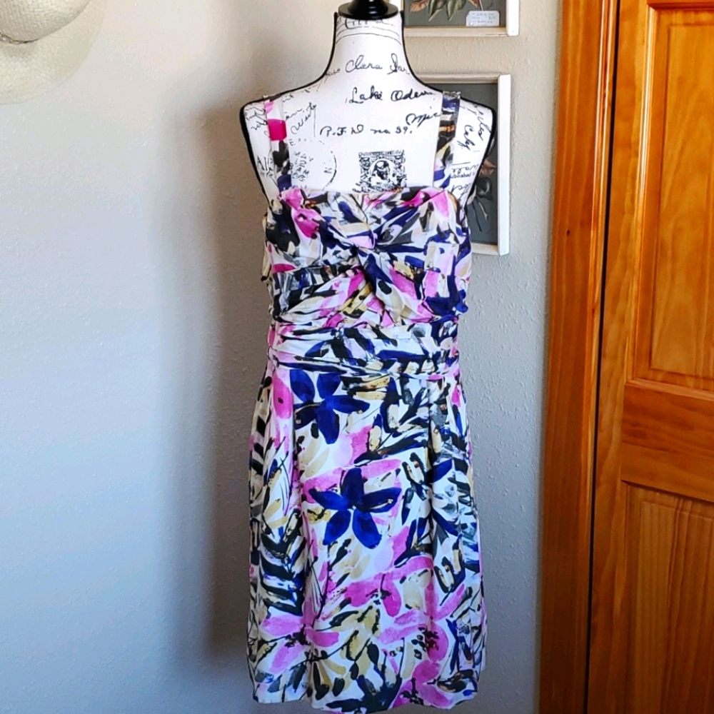 Banana Republic 100% Silk Floral Knotted Dress Size 12 - Picture 2 of 9